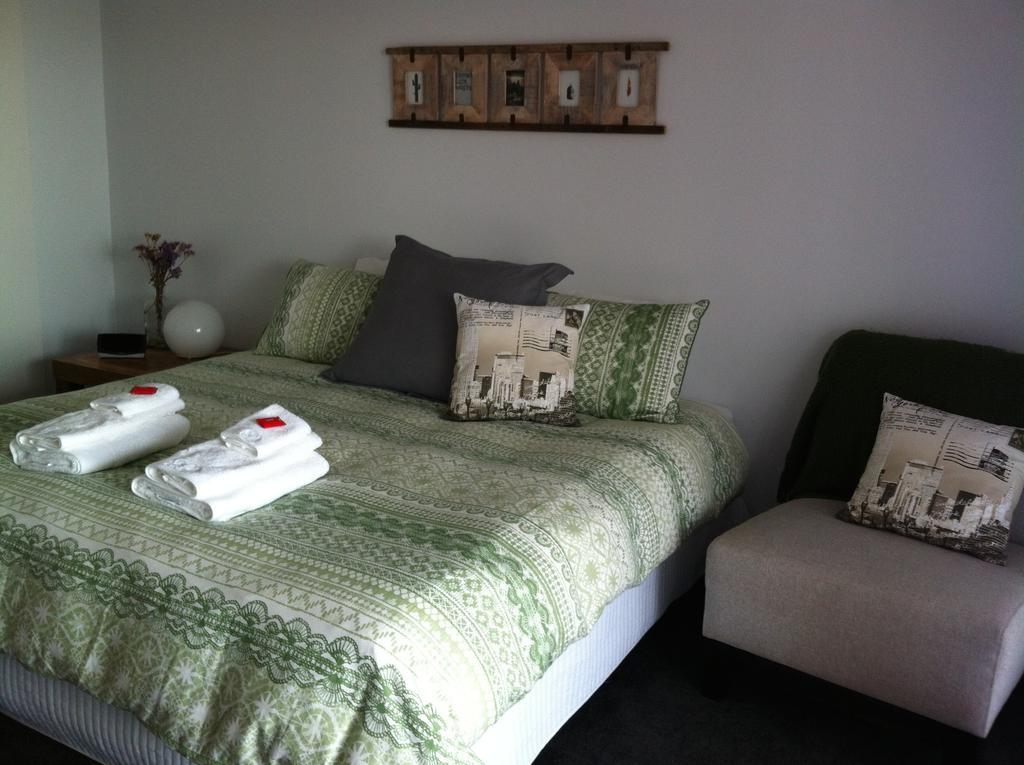 Corinella On The Esplanade Bed & Breakfast מראה חיצוני תמונה